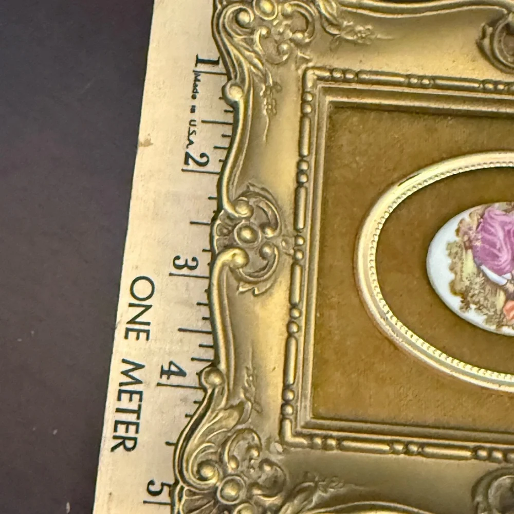 Vintage French mid century ceramic medallion with velvet  in woodGold Frame Art‎